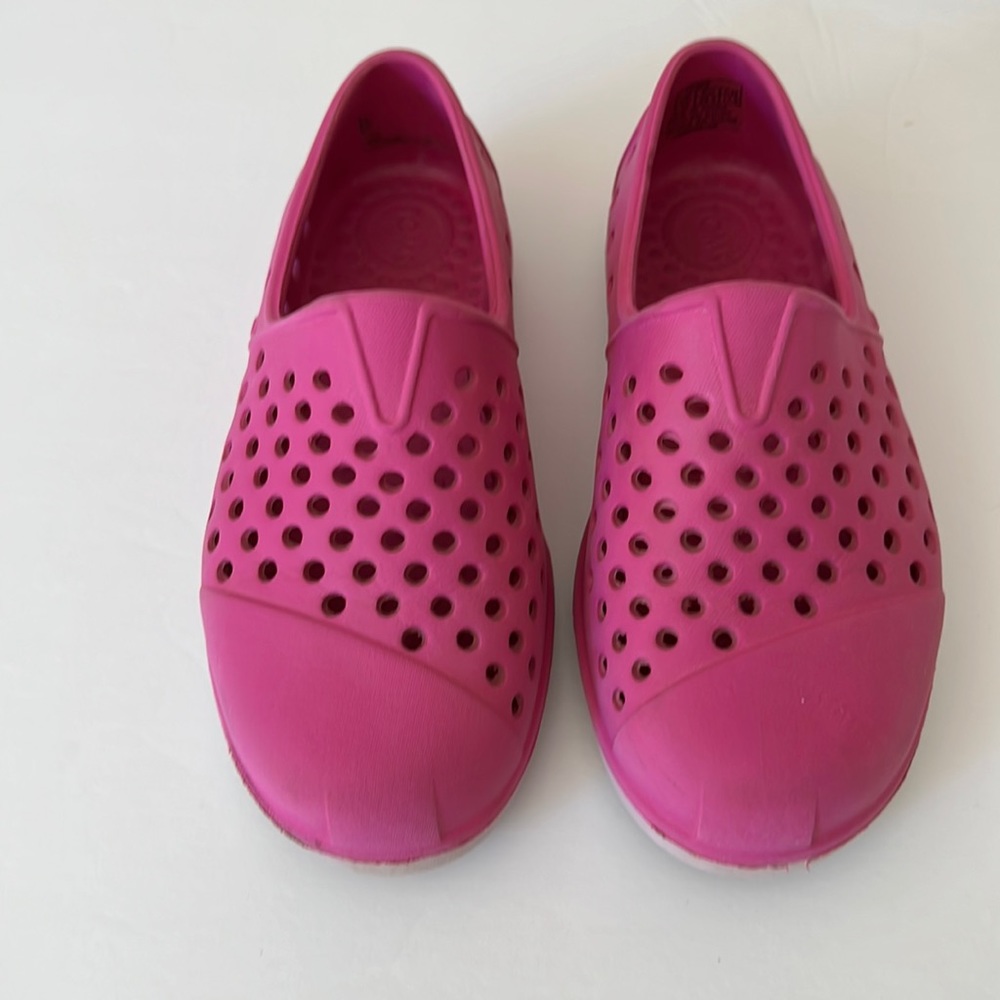 TOMS toddler girl waterproof shoe